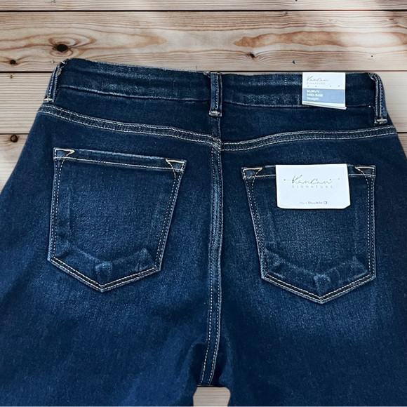KanCan 28x32 Mid Rise Kurvy Jeans Straight Dark Blue - Picture 4 of 8